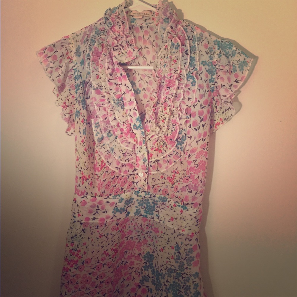 Flirty colorful chiffon top